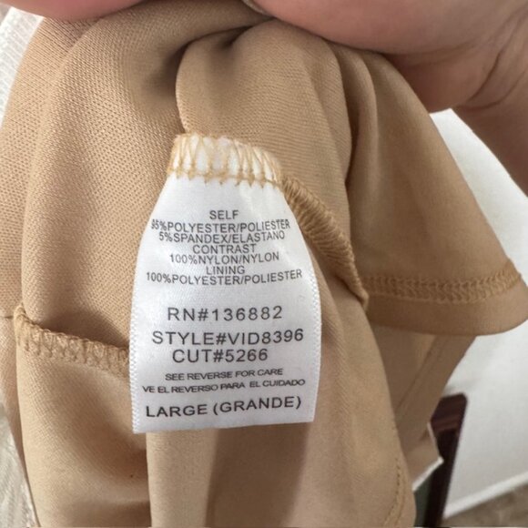 Charlotte Russe Gorgeous White Mini Dress with lace accents Womens Size Large - Picture 5 of 8